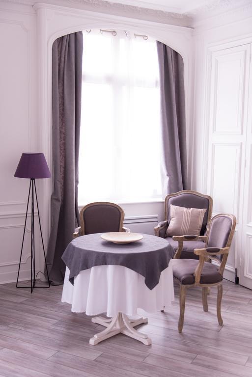 Chic Appart - Sauna Privatif Tourcoing Ruang foto